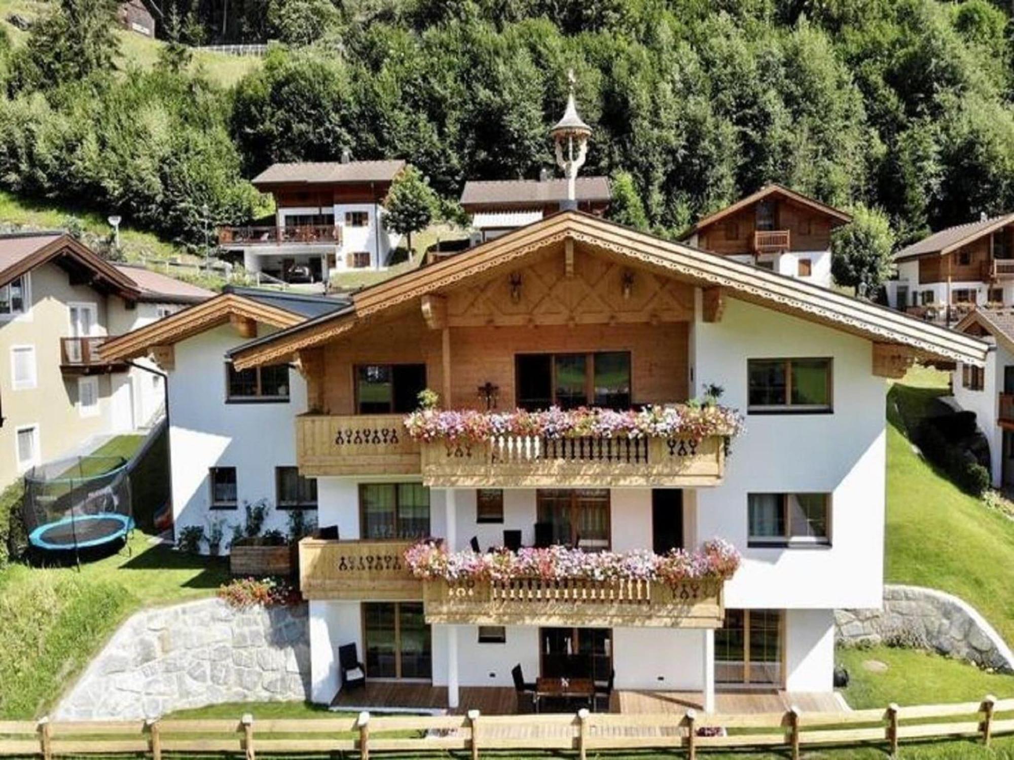 Luxurious Apartment With Sauna In Koenigsleiten Wald im Pinzgau Zewnętrze zdjęcie